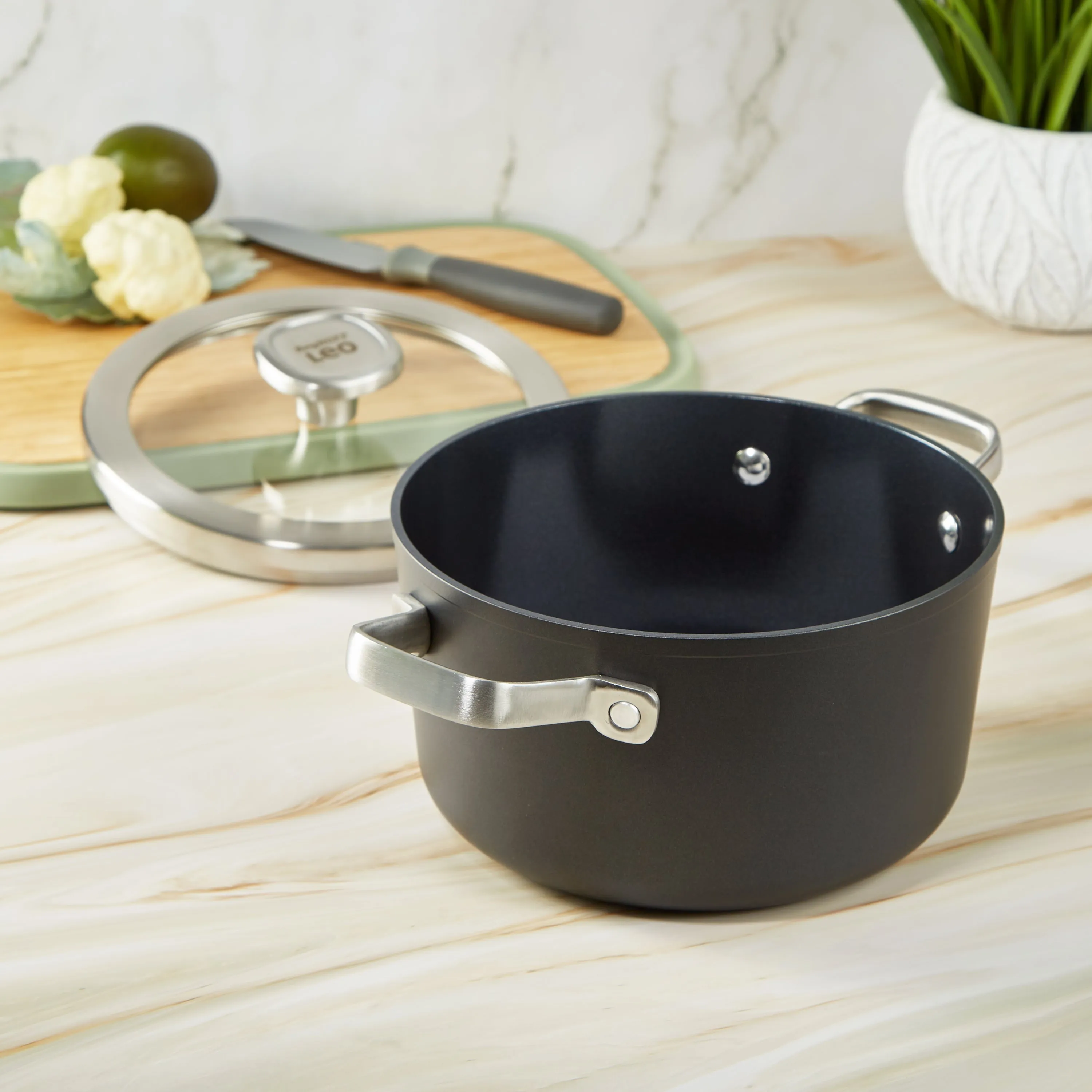 BergHOFF Leo Graphite Nonstick Ceramic 8" Stockpot 3.3qt. With Glass Lid, Sustainable Recycled Material