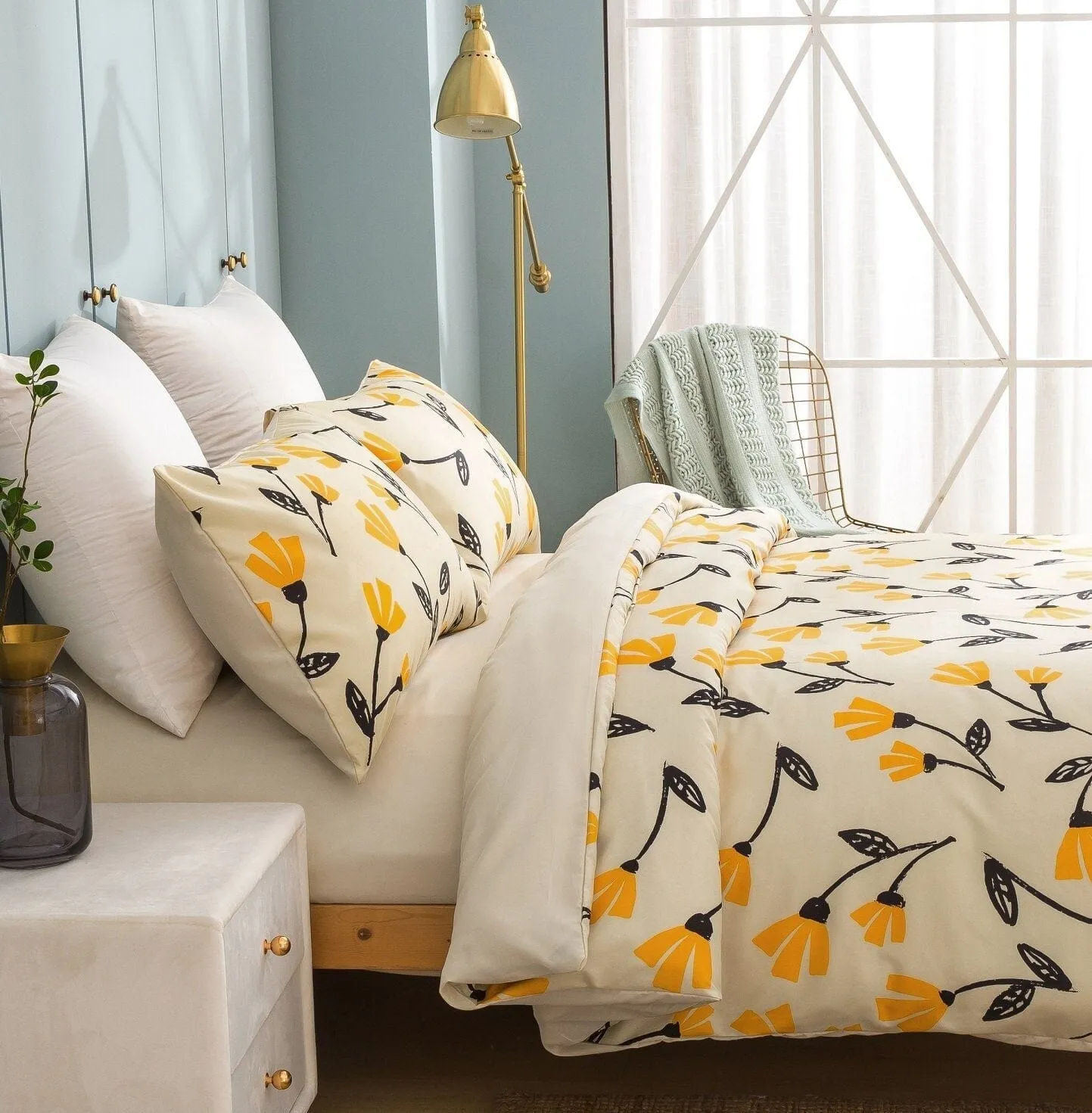 DaDa Bedding Yellow Fleur Floral Golden Orange Ivory Duvet Cover Set w/ Pillow Cases (18112)