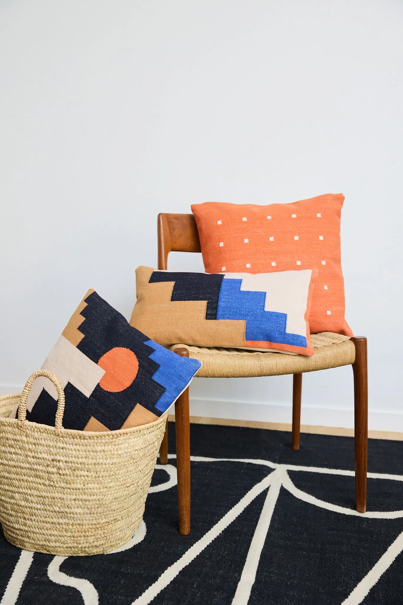 DOTS PILLOW - PERSIMMON