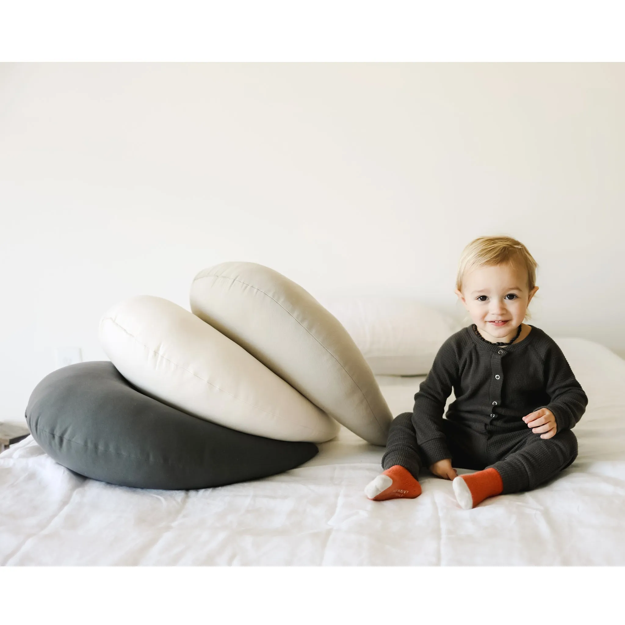 Feeding & Support Pillow · sparrow