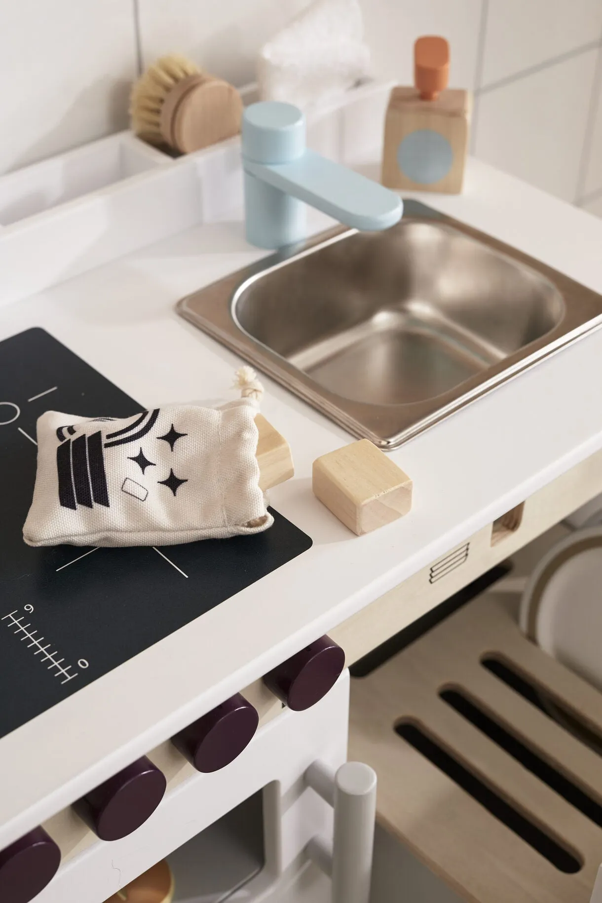 Kids Concept, Wooden Kitchen with Dishwasher