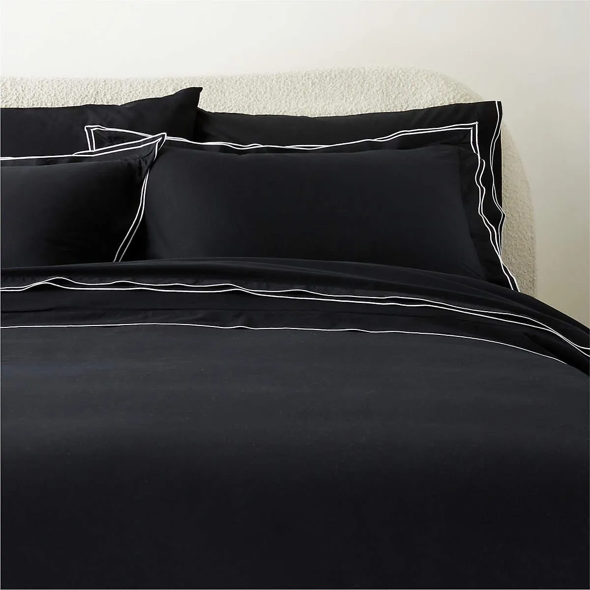 Luxury Baratta Trim Duvet Set