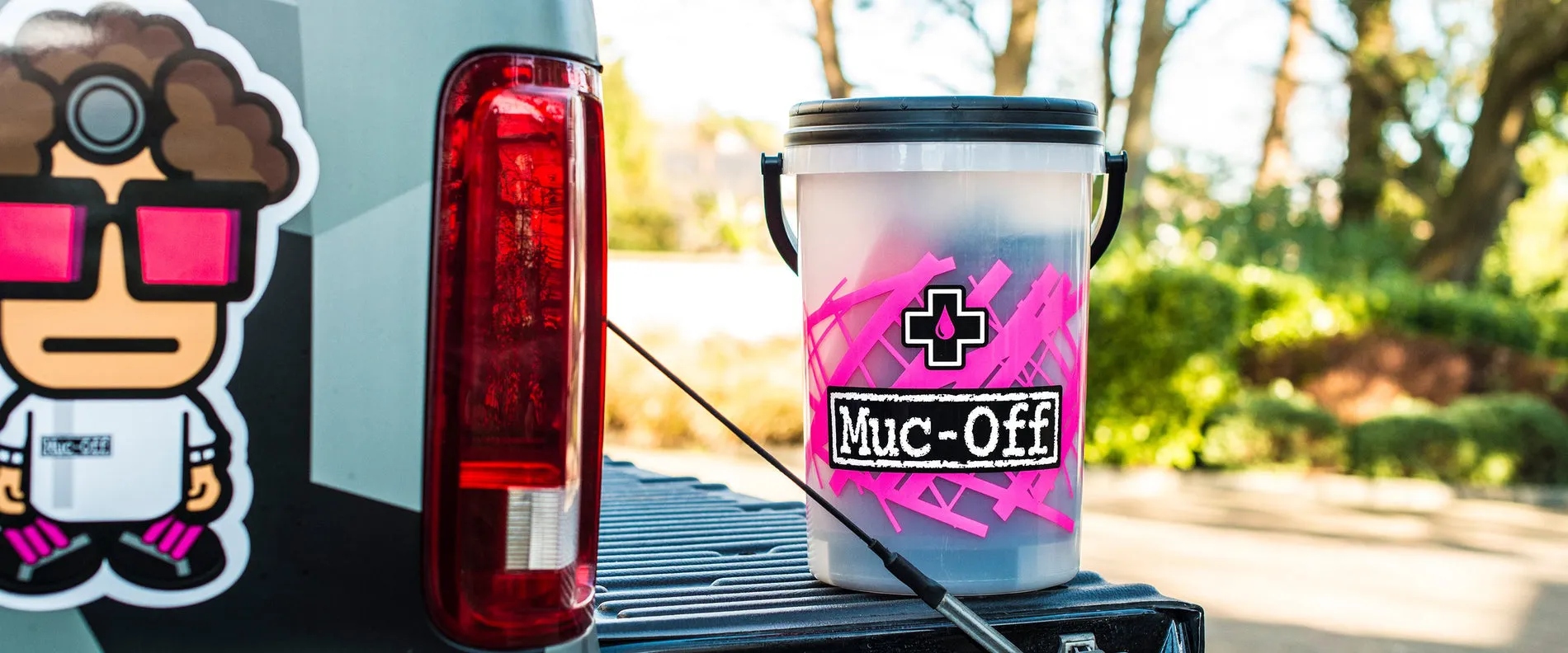 Muc-Off Bicycle Dirt Bucket With Filth Filter Bundle