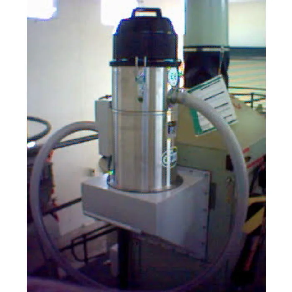 NilfiskCFM A128XR Pneumatic Conveyor Vacuum Pleated Cartridge Filter