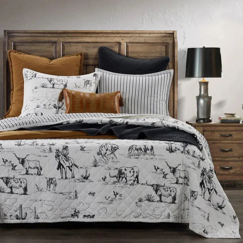 Ranch Toile Quilt Set