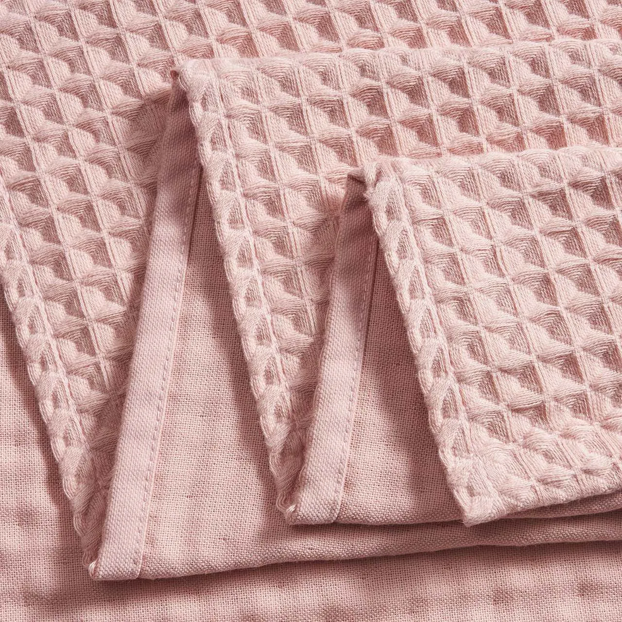 Waffle Bath Towels -Pink Color- Set of 2