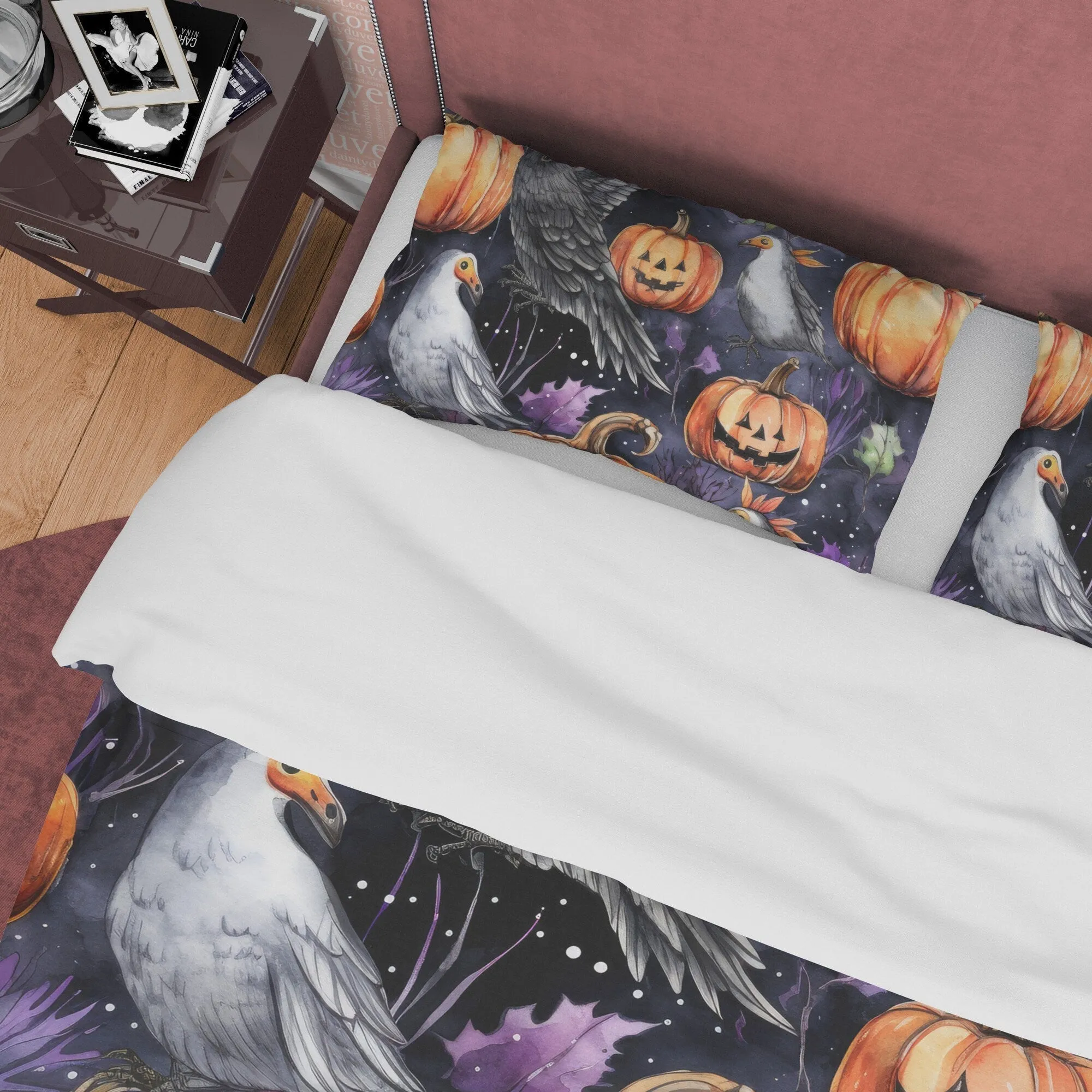 White Bird & Pumpkin Duvet Cover Set, Spooky Bedding, Retro Aesthetic Halloween Room Decor, Farmhouse Quilt Cover, Autumn Bedspread