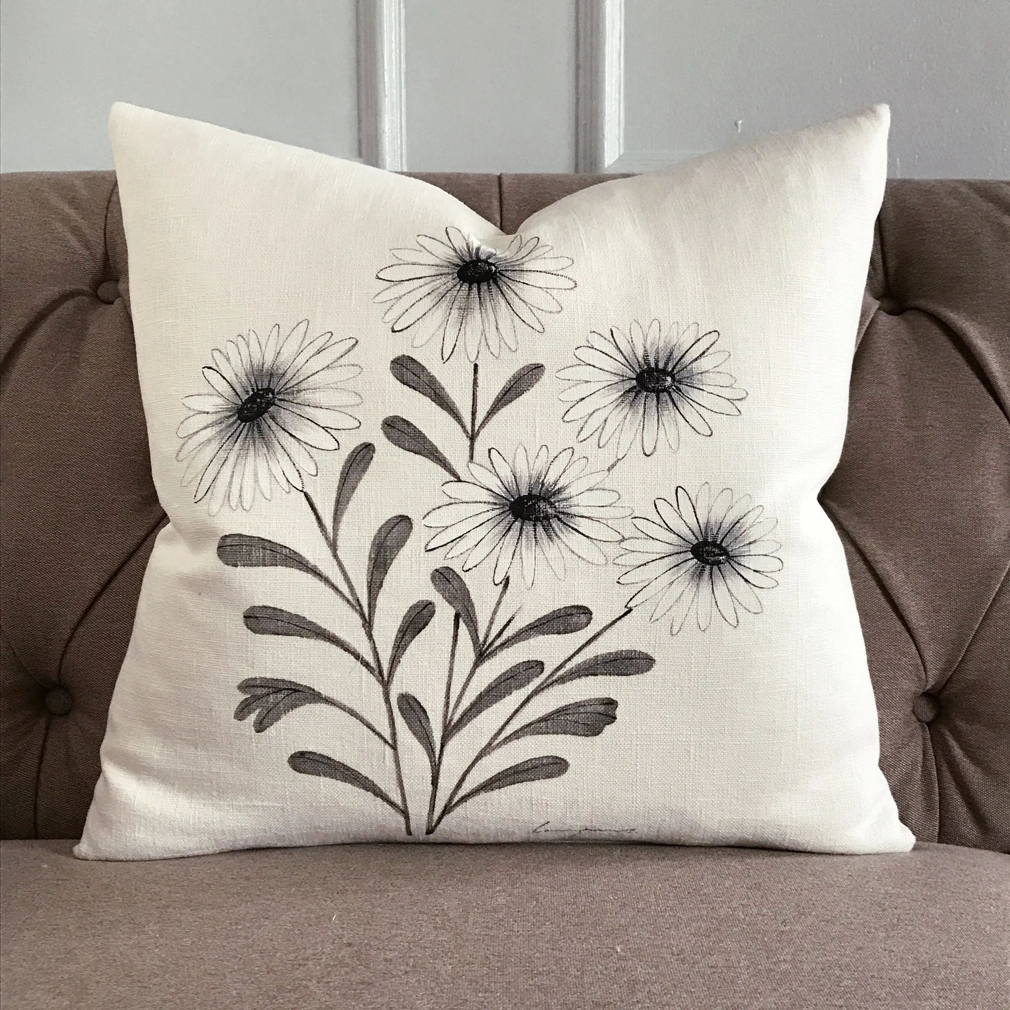 White Hand-Painted Daisies Artisan Throw Pillow Cover 20x20