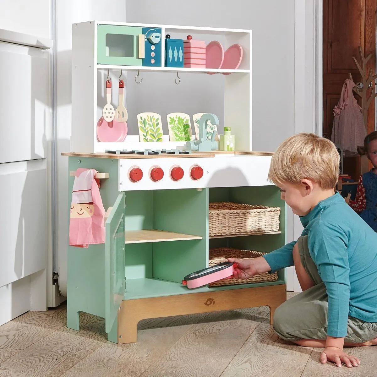 Wooden Pretend Kitchen Range